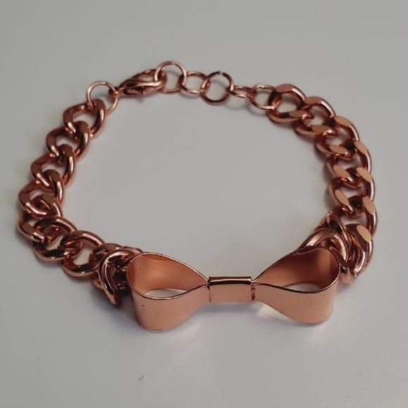 Pandora Women's RoseGold Tone Bowknot Bracelet. - Picture 4 of 6